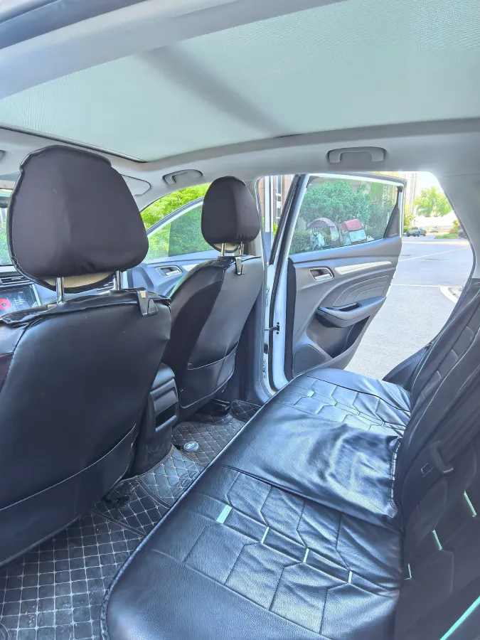 2020 Roewe RX3 1.6L 125HP L4 CVT,autocango,china used car exporter,china ev exporter,chinese used car exporter,chinese used ev exporter