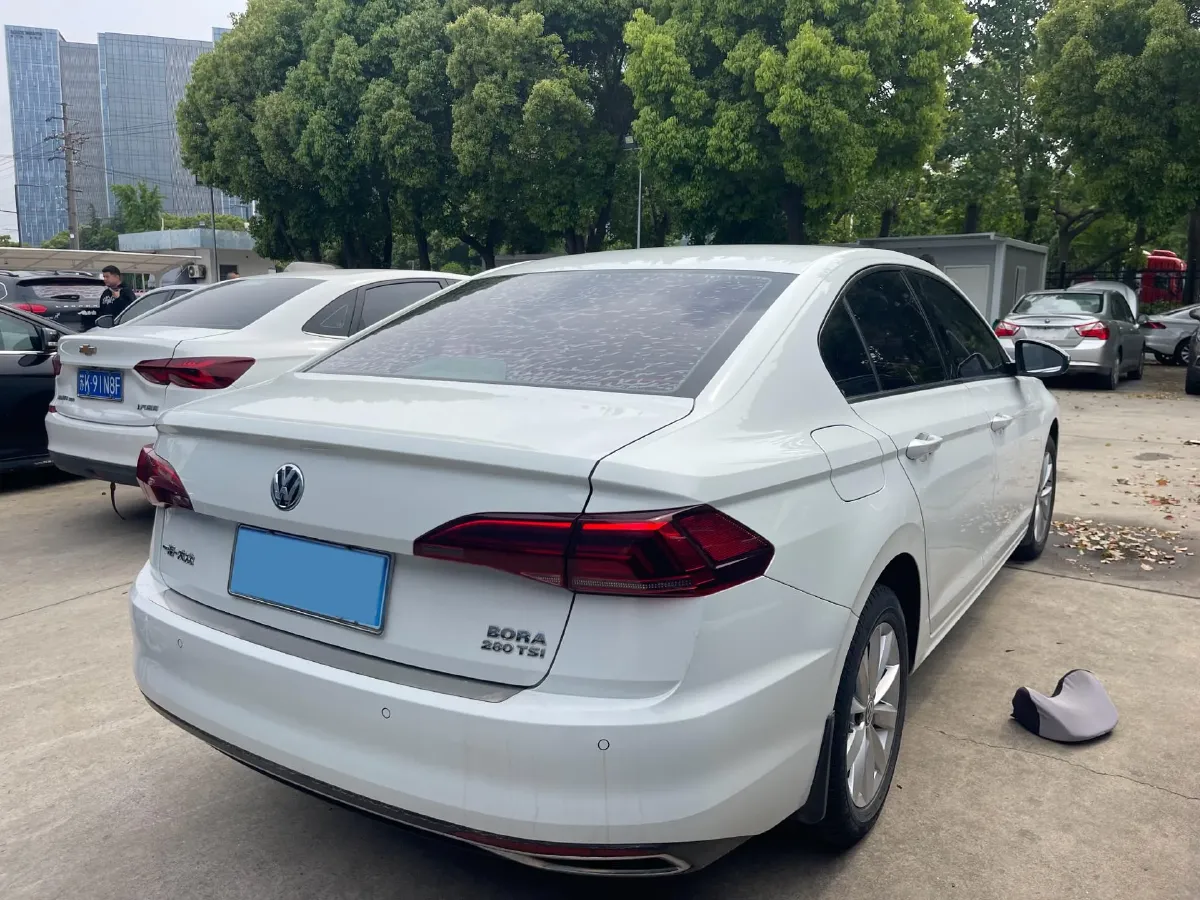 2019 HuangHai WeiLong 2.4T 218HP L4 6AT,autocango,china used car exporter,china ev exporter,chinese used car exporter,chinese used ev exporter
