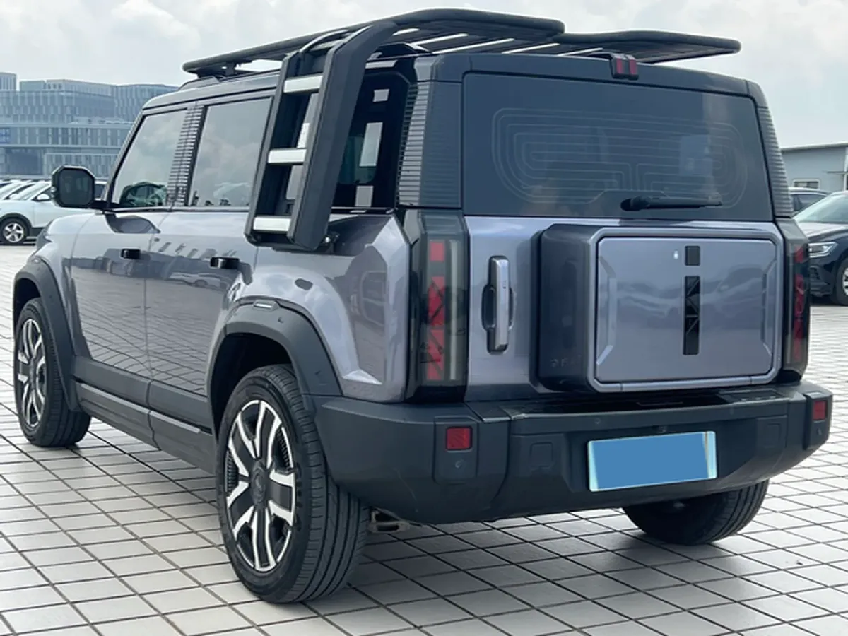 2024 Dongfeng RuiQi 7 2.0T 228HP L4 8AT,autocango,china used car exporter,china ev exporter,chinese used car exporter,chinese used ev exporter