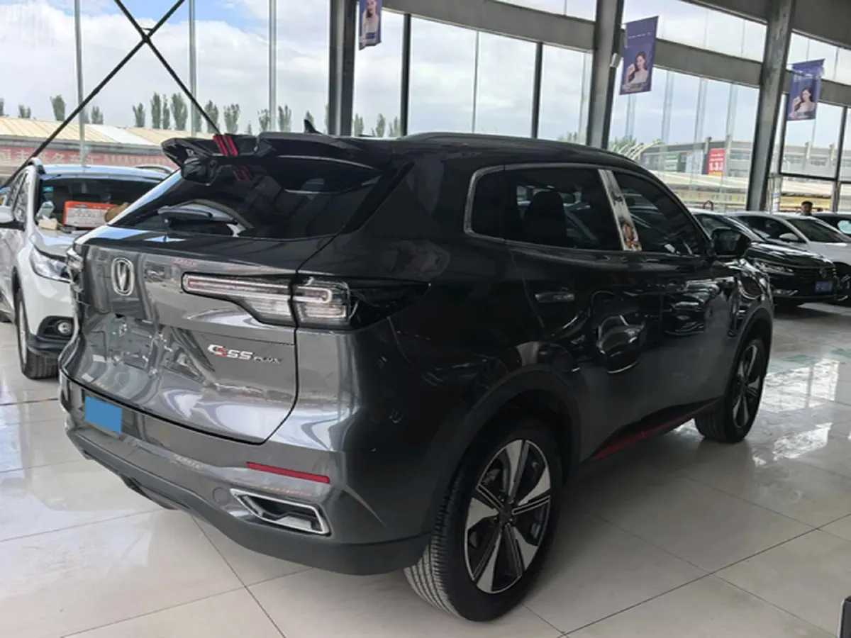 2022 ChangAn Oshan X7 Plus 1.5T 188HP L4 7DCT,autocango,china used car exporter,china ev exporter,chinese used car exporter,chinese used ev exporter