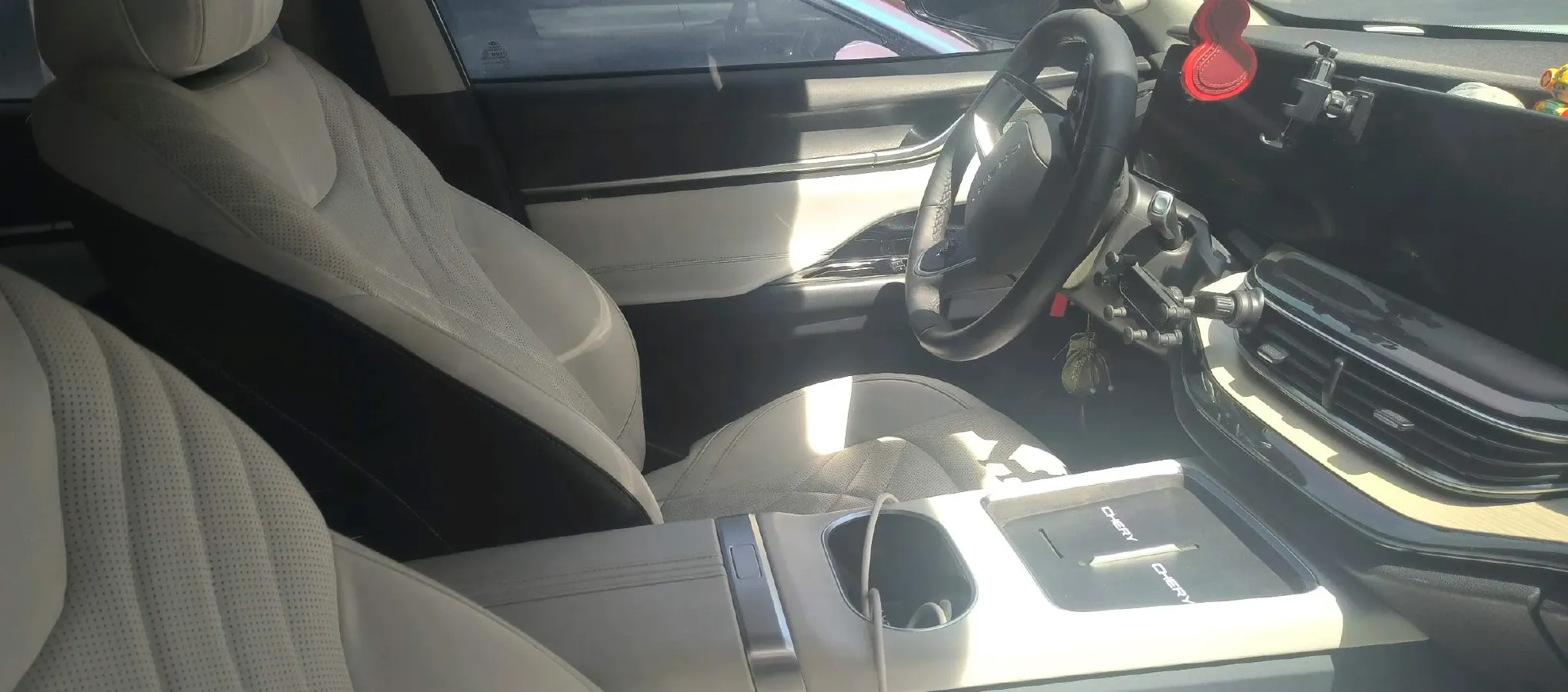2023 Chery EV eQ7 BEV 67.12KWH,autocango,china used car exporter,china ev exporter,chinese used car exporter,chinese used ev exporter