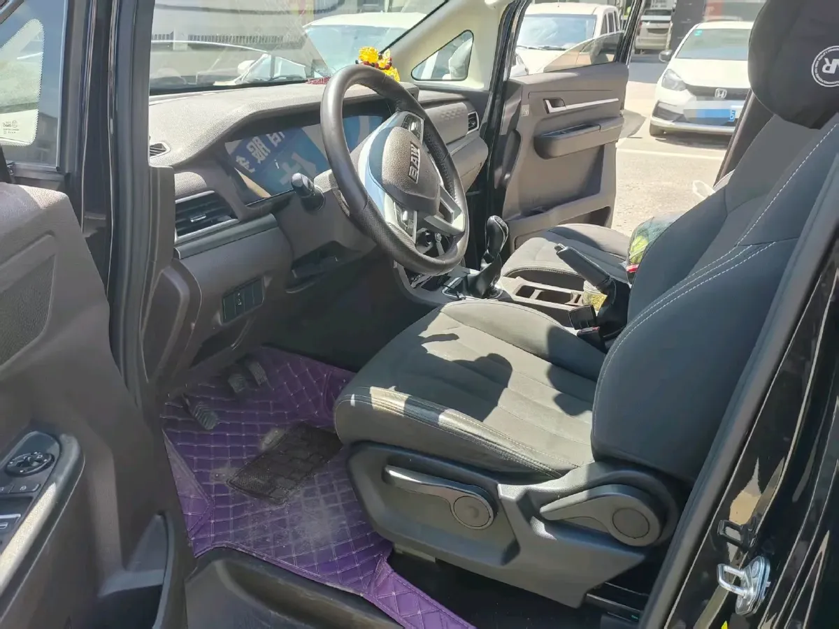 2023 BAW RuiSheng Trump M7 1.6L 124HP L4 5MT,autocango,china used car exporter,china ev exporter,chinese used car exporter,chinese used ev exporter