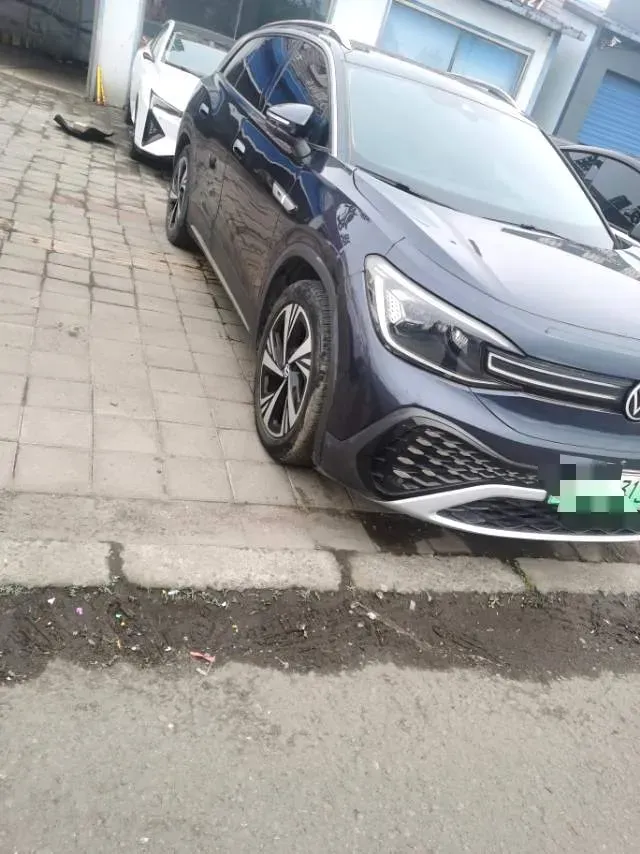 2021 Volkswagen ID.6 Crozz BEV 84.8KWH,autocango,china used car exporter,china ev exporter,chinese used car exporter,chinese used ev exporter