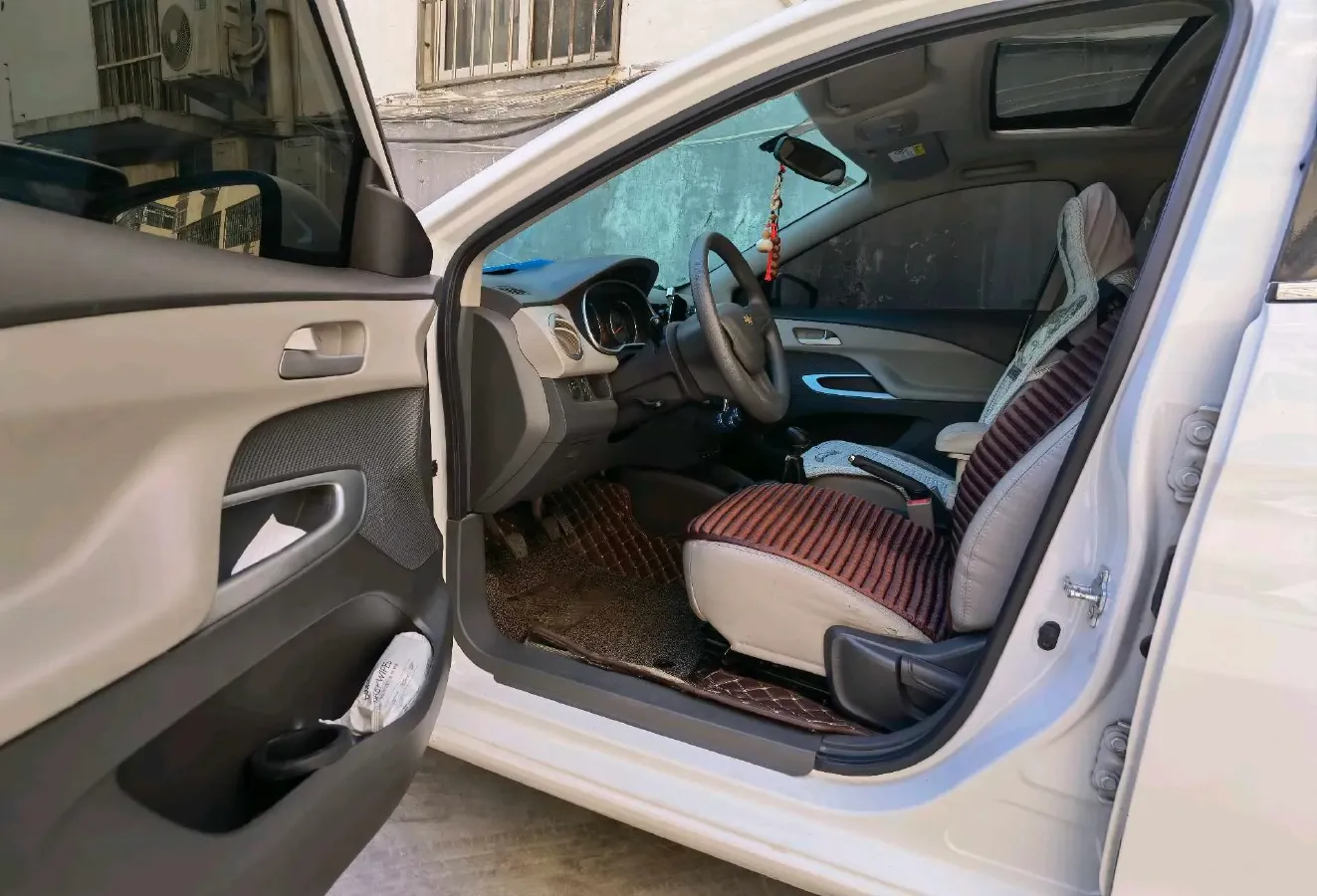 2018 Chevrolet Sail 1.5L 113HP L4 5MT,autocango,china used car exporter,china ev exporter,chinese used car exporter,chinese used ev exporter