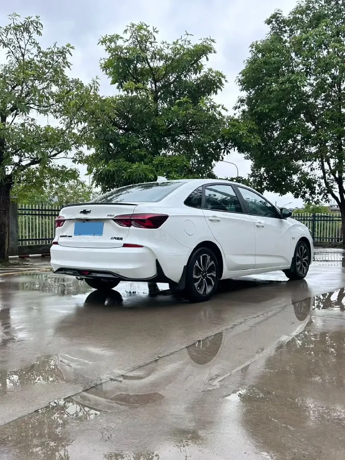2020 Chevrolet Monza 1.3T 163HP L3 6AT,autocango,china used car exporter,china ev exporter,chinese used car exporter,chinese used ev exporter