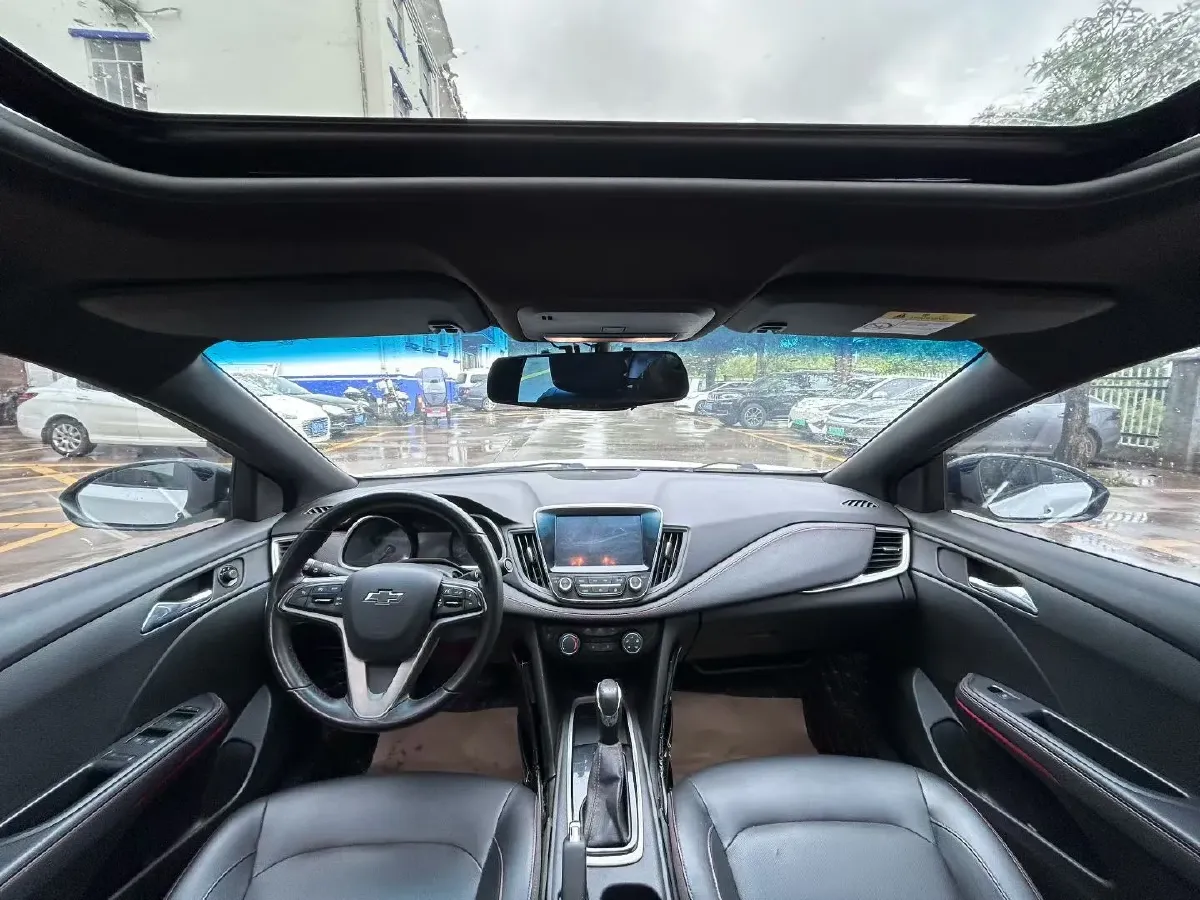 2020 Chevrolet Monza 1.3T 163HP L3 6AT,autocango,china used car exporter,china ev exporter,chinese used car exporter,chinese used ev exporter
