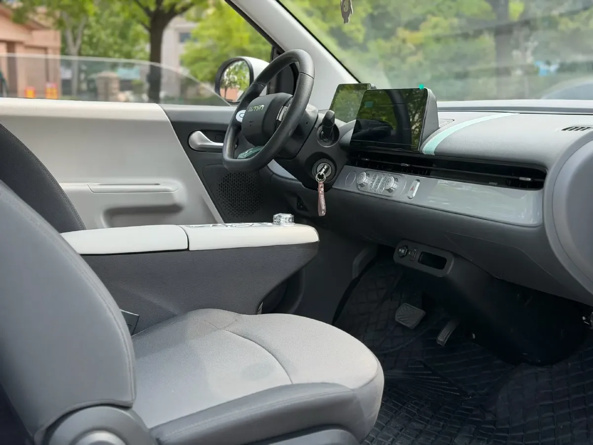 2025 LingBox BOX BEV 19.2KWH,autocango,china used car exporter,china ev exporter,chinese used car exporter,chinese used ev exporter