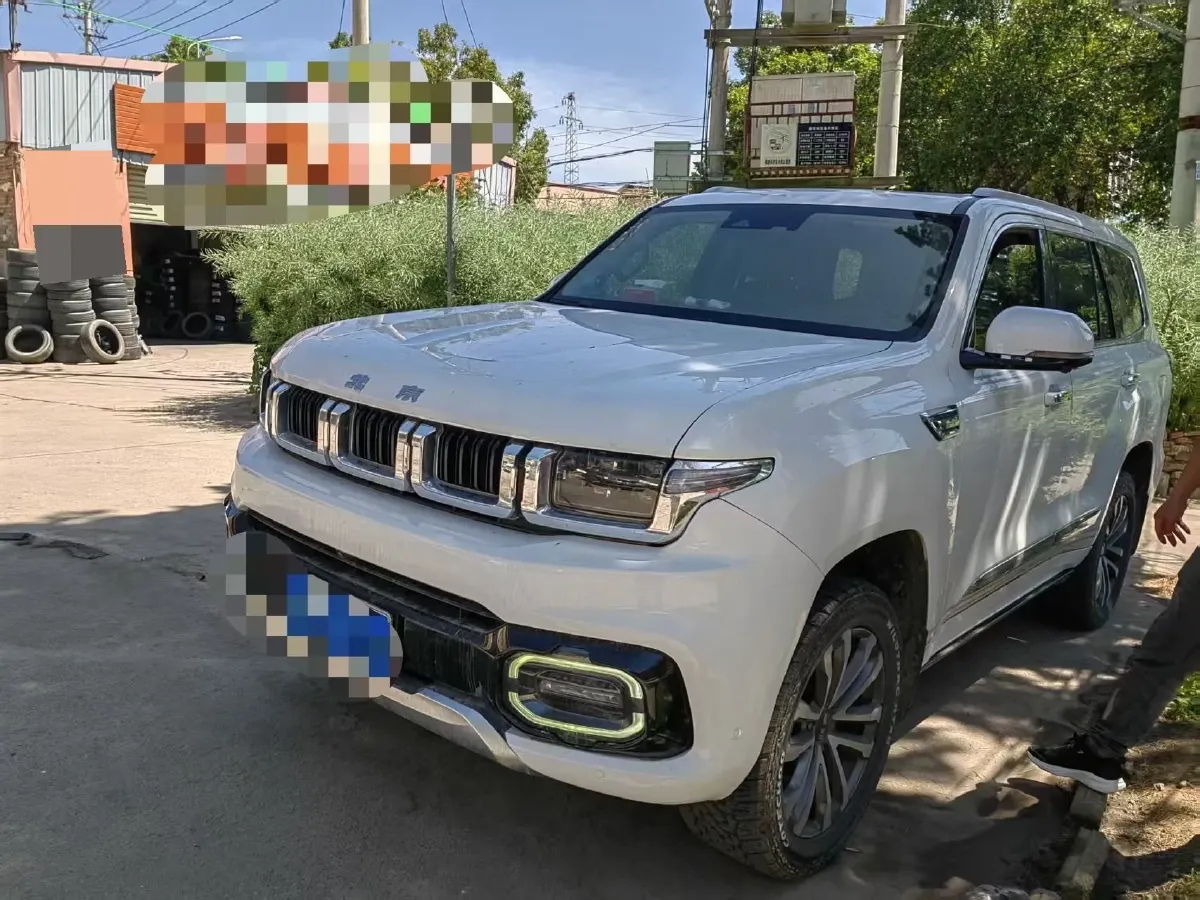 2022 Beijing BJ60 2.0T 267HP L4 8AT,autocango,china used car exporter,china ev exporter,chinese used car exporter,chinese used ev exporter