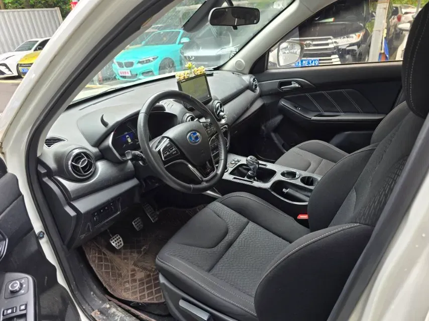 2018 BAIC ChangHe Q35 1.5L 116HP L4 5MT,autocango,china used car exporter,china ev exporter,chinese used car exporter,chinese used ev exporter