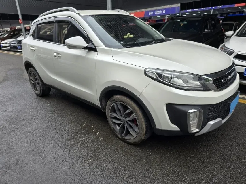2018 BAIC ChangHe Q35 1.5L 116HP L4 5MT,autocango,china used car exporter,china ev exporter,chinese used car exporter,chinese used ev exporter
