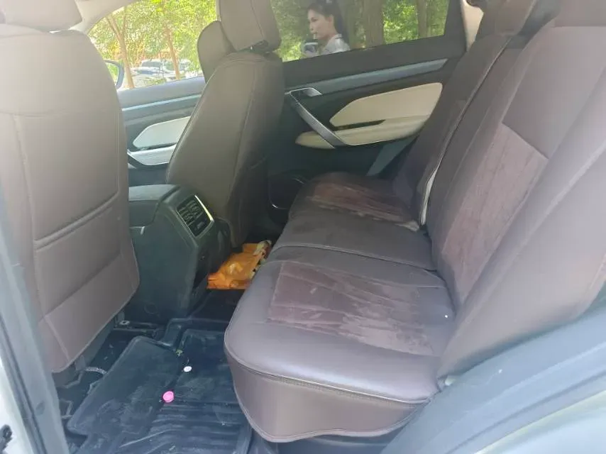 2022 Dongfeng RuiQi 7 2.0T 228HP L4 8AT,autocango,china used car exporter,china ev exporter,chinese used car exporter,chinese used ev exporter