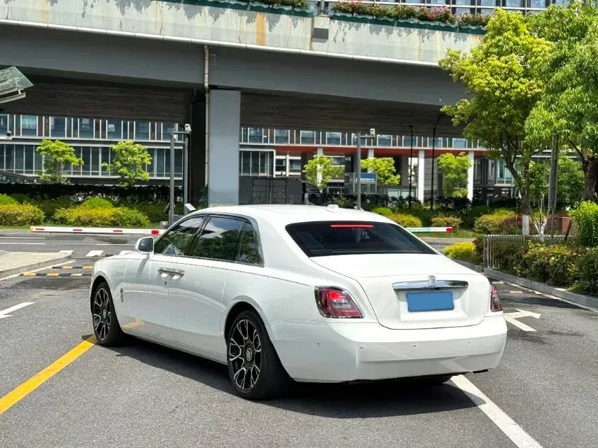 2021 Rolls-Royce Ghost 6.7T 571HP V12 8AT,autocango,china used car exporter,china ev exporter,chinese used car exporter,chinese used ev exporter