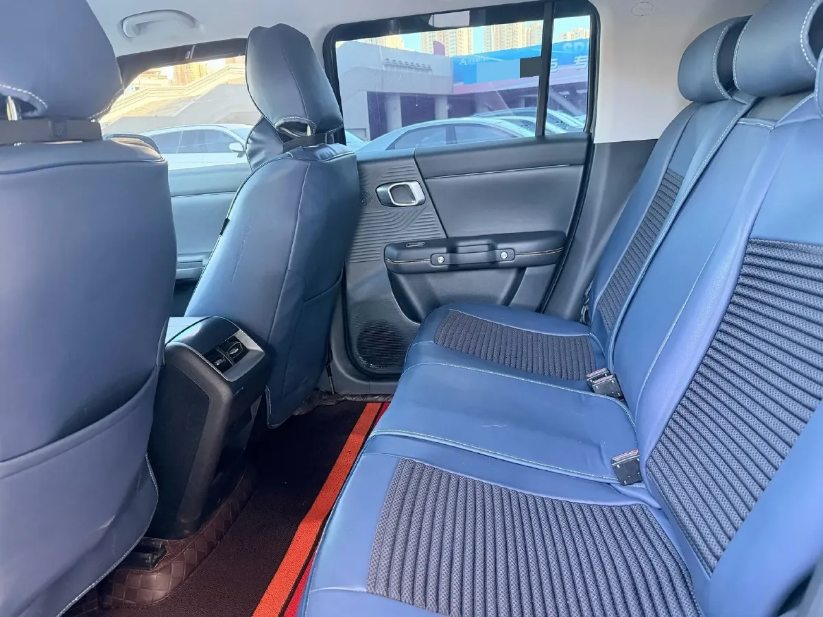 2024 Beijing BJ30 1.5T 188HP L4 7DCT,autocango,china used car exporter,china ev exporter,chinese used car exporter,chinese used ev exporter