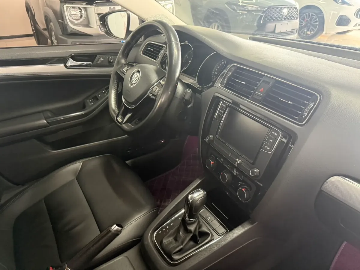 2018 JMC YuSheng S350 2.0T 141HP L4 6AT,autocango,china used car exporter,china ev exporter,chinese used car exporter,chinese used ev exporter