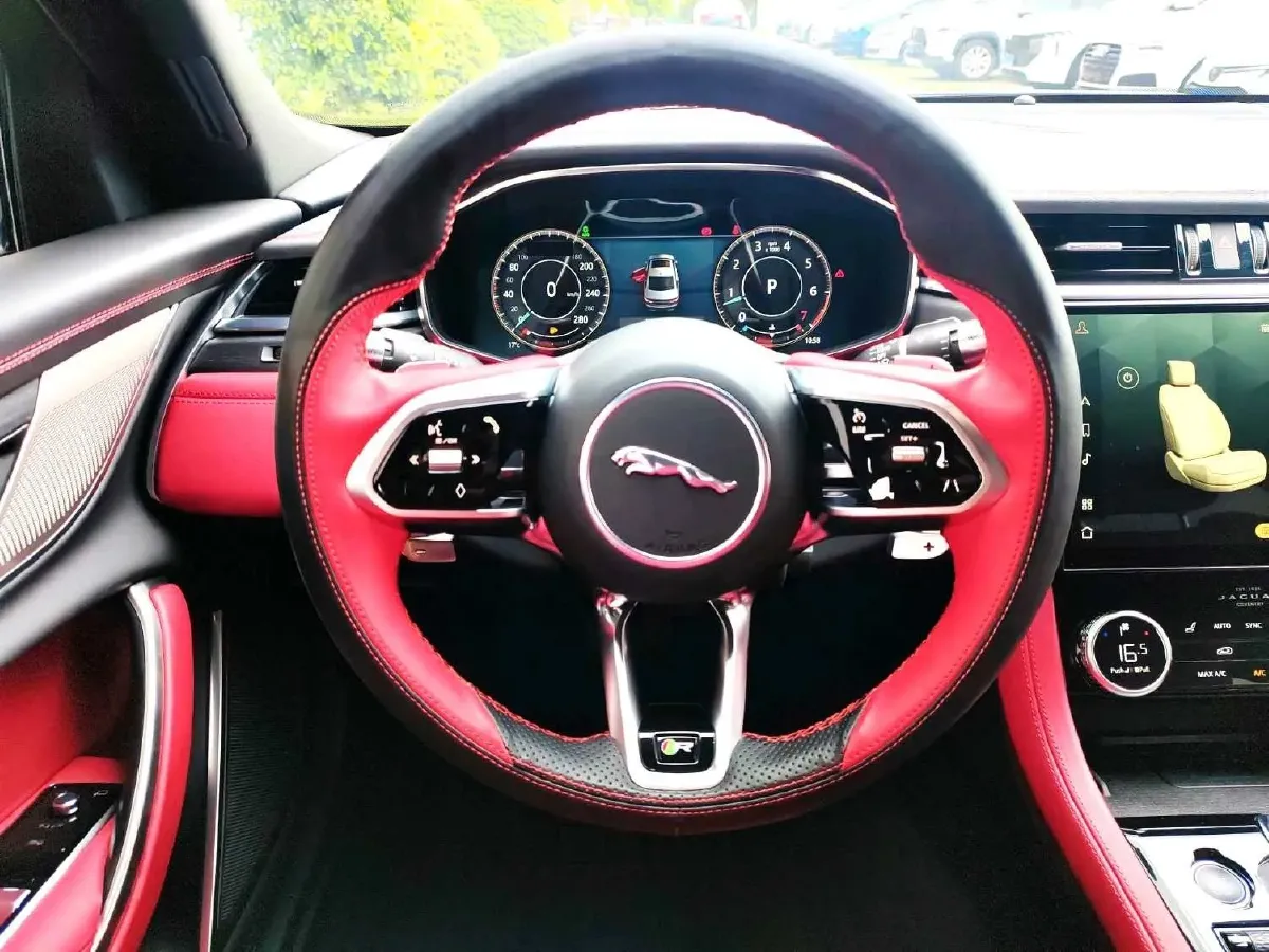 2022 Jaguar XFL 2.0T 250HP L4 8AT,autocango,china used car exporter,china ev exporter,chinese used car exporter,chinese used ev exporter