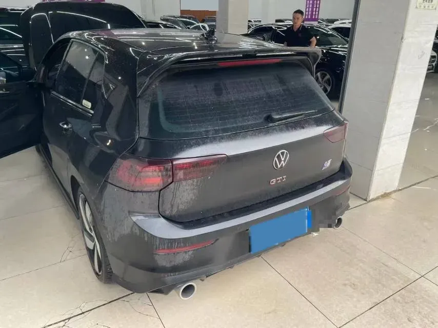 2023 Volkswagen GolfGTI 2.0T 220HP L4 7DCT,autocango,china used car exporter,china ev exporter,chinese used car exporter,chinese used ev exporter