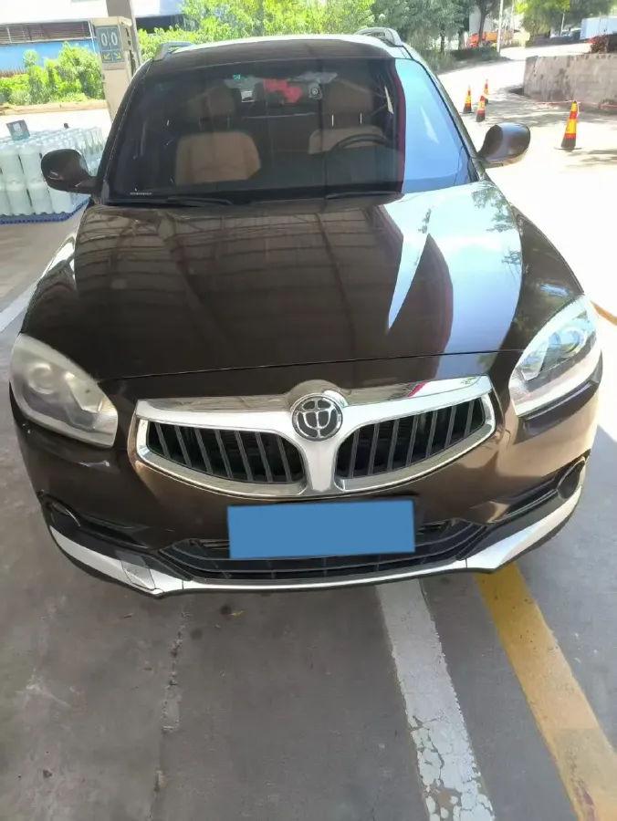 2016 Brilliance Auto V5 1.5T 150HP L4 5AT,autocango,china used car exporter,china ev exporter,chinese used car exporter,chinese used ev exporter