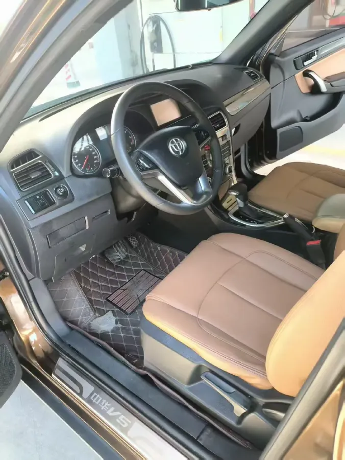 2016 Brilliance Auto V5 1.5T 150HP L4 5AT,autocango,china used car exporter,china ev exporter,chinese used car exporter,chinese used ev exporter