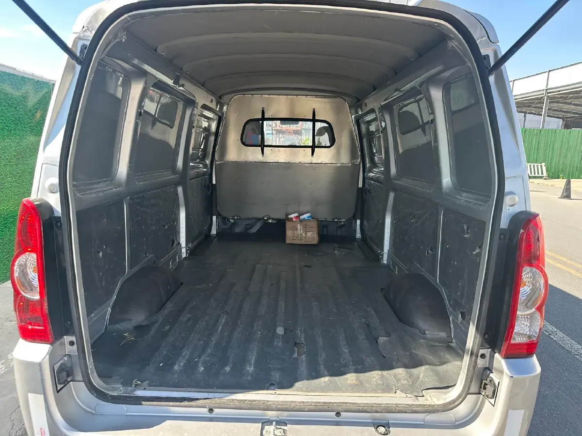 2021 ChangAn Kaicene XingKa 1.5L 107HP L4 5MT,autocango,china used car exporter,china ev exporter,chinese used car exporter,chinese used ev exporter