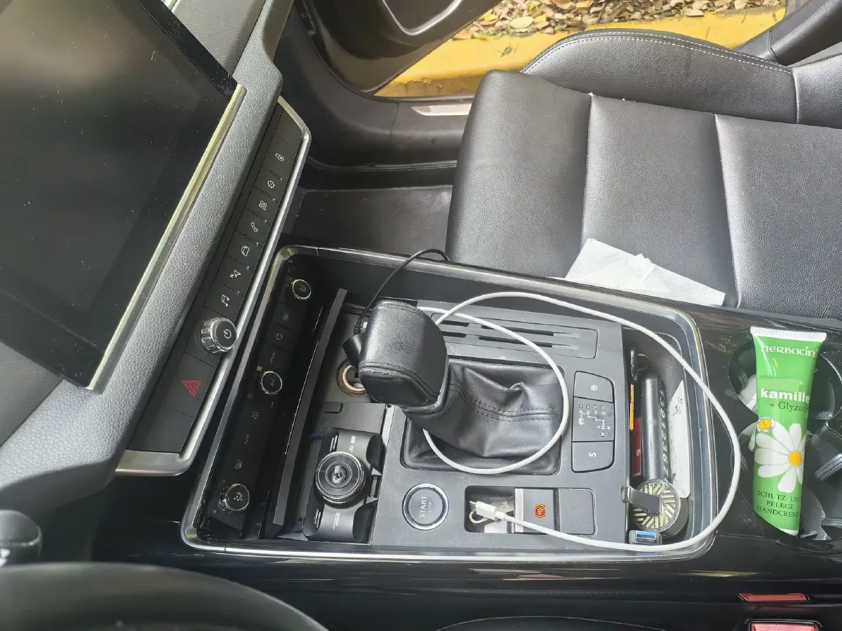 2017 Citroen C5 1.6T 167HP L4 6AT,autocango,china used car exporter,china ev exporter,chinese used car exporter,chinese used ev exporter