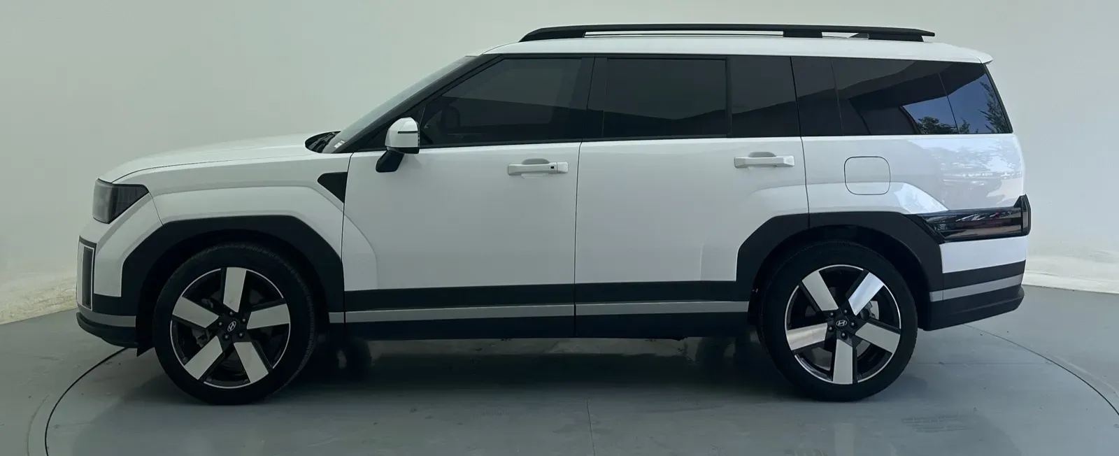 2024 Hyundai Santafe 2.0T 247HP L4 8AT,autocango,china used car exporter,china ev exporter,chinese used car exporter,chinese used ev exporter