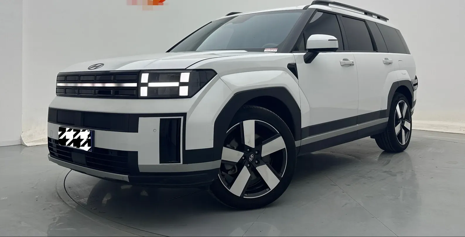 2024 Hyundai Santafe 2.0T 247HP L4 8AT,autocango,china used car exporter,china ev exporter,chinese used car exporter,chinese used ev exporter
