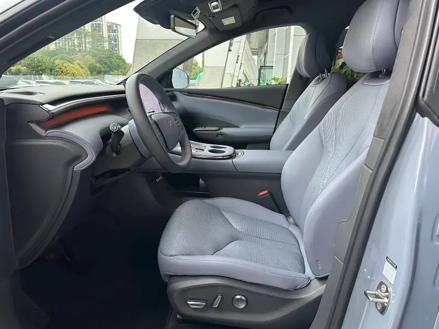2025 Xpeng G7 BEV,autocango,china used car exporter,china ev exporter,chinese used car exporter,chinese used ev exporter