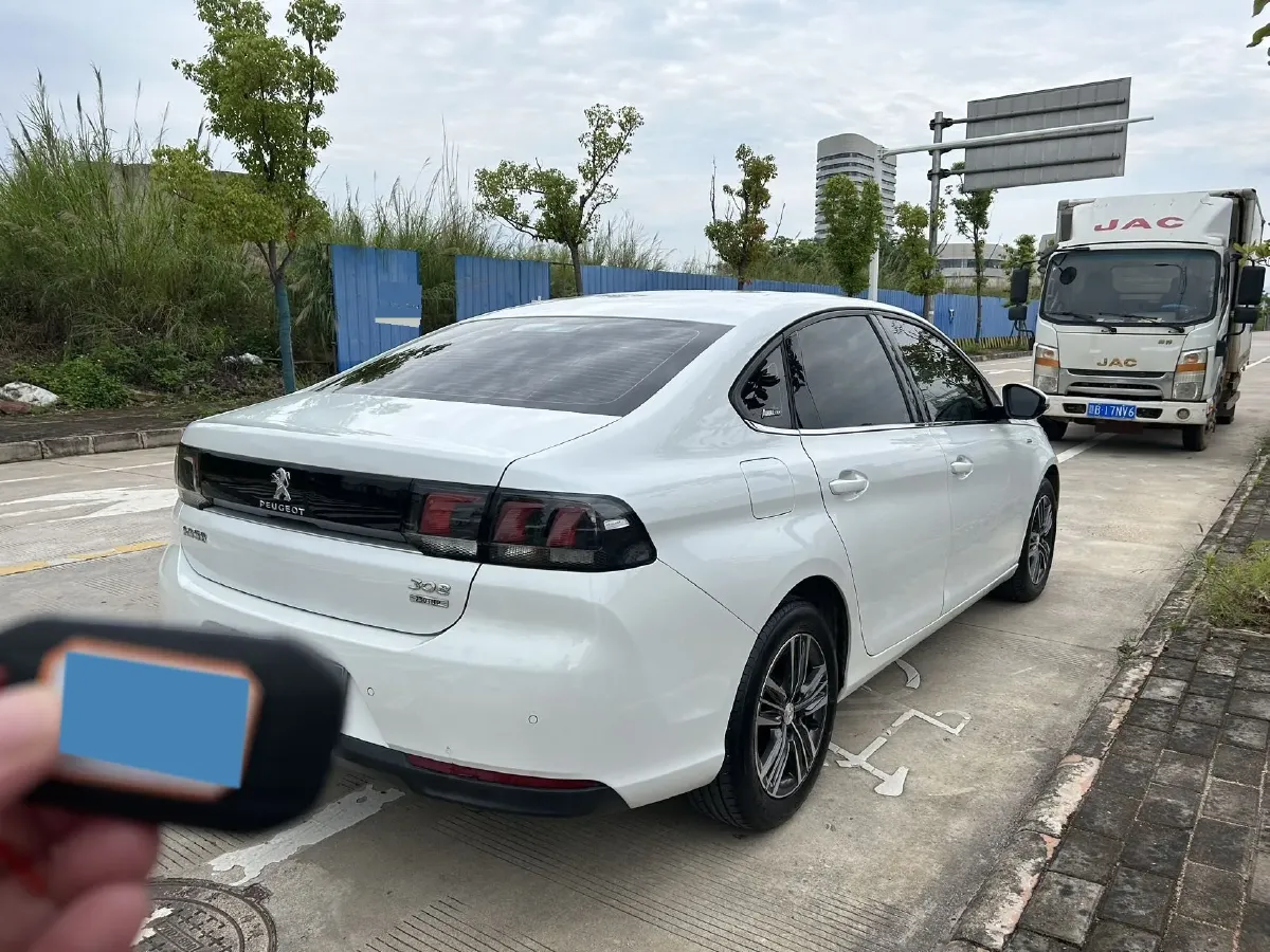 2019 Peugeot 308 1.2T 136HP L3 6AT,autocango,china used car exporter,china ev exporter,chinese used car exporter,chinese used ev exporter