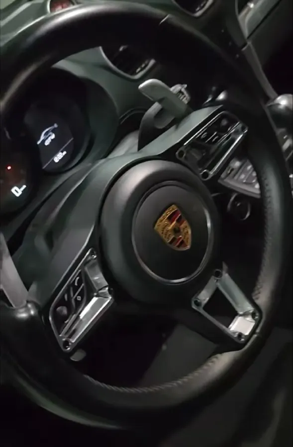 2018 Porsche 718 2.0T 250HP H4 7DCT,autocango,china used car exporter,china ev exporter,chinese used car exporter,chinese used ev exporter