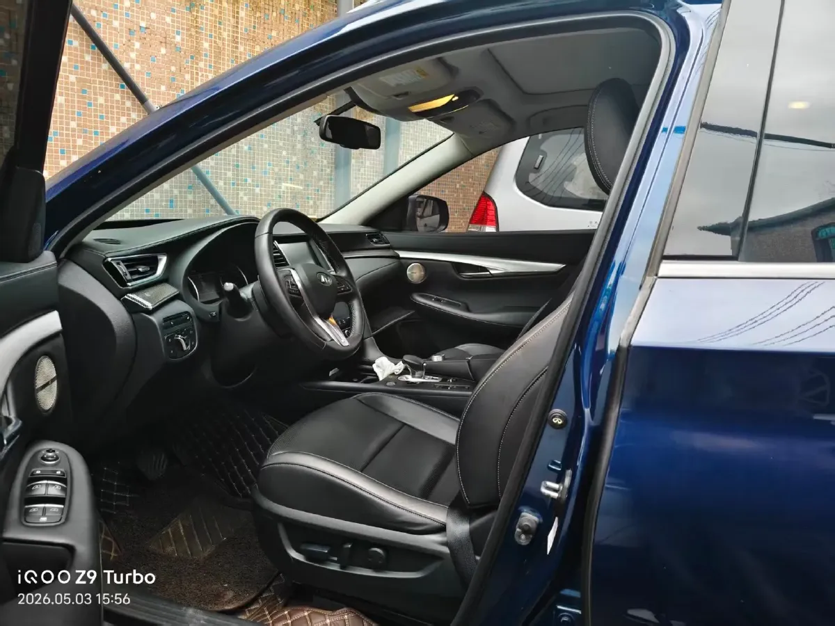 2018 Infiniti QX30 2.0T 211HP L4 7DCT,autocango,china used car exporter,china ev exporter,chinese used car exporter,chinese used ev exporter