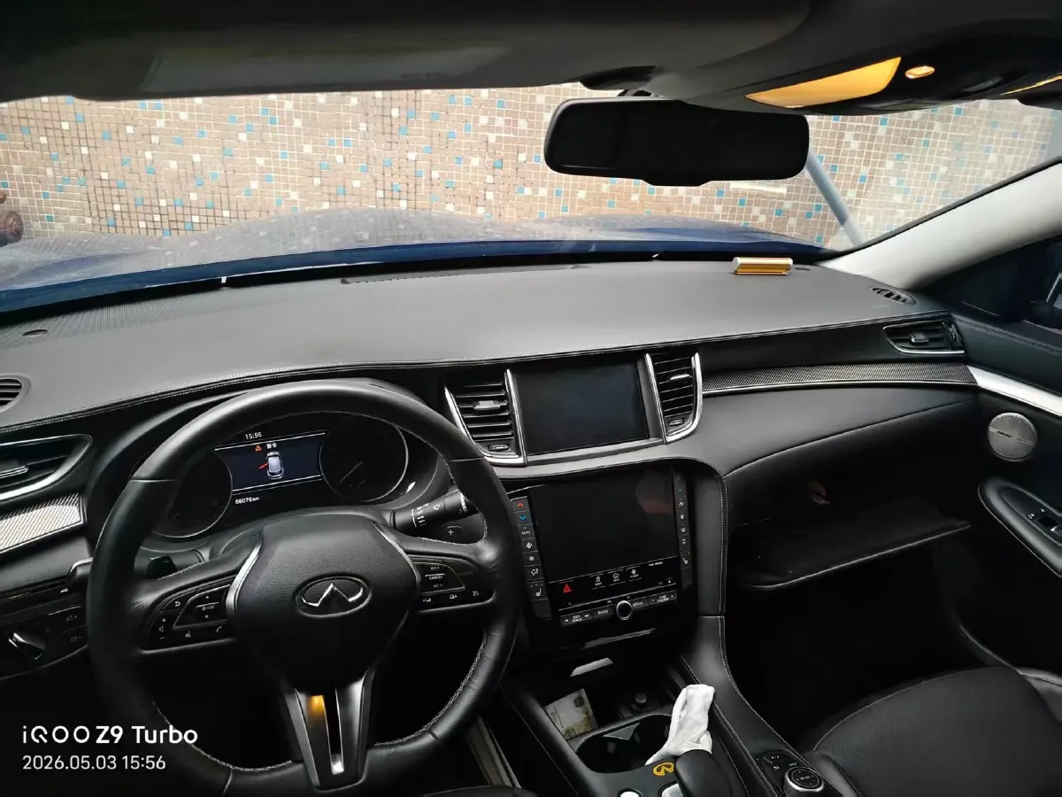 2018 Infiniti QX30 2.0T 211HP L4 7DCT,autocango,china used car exporter,china ev exporter,chinese used car exporter,chinese used ev exporter