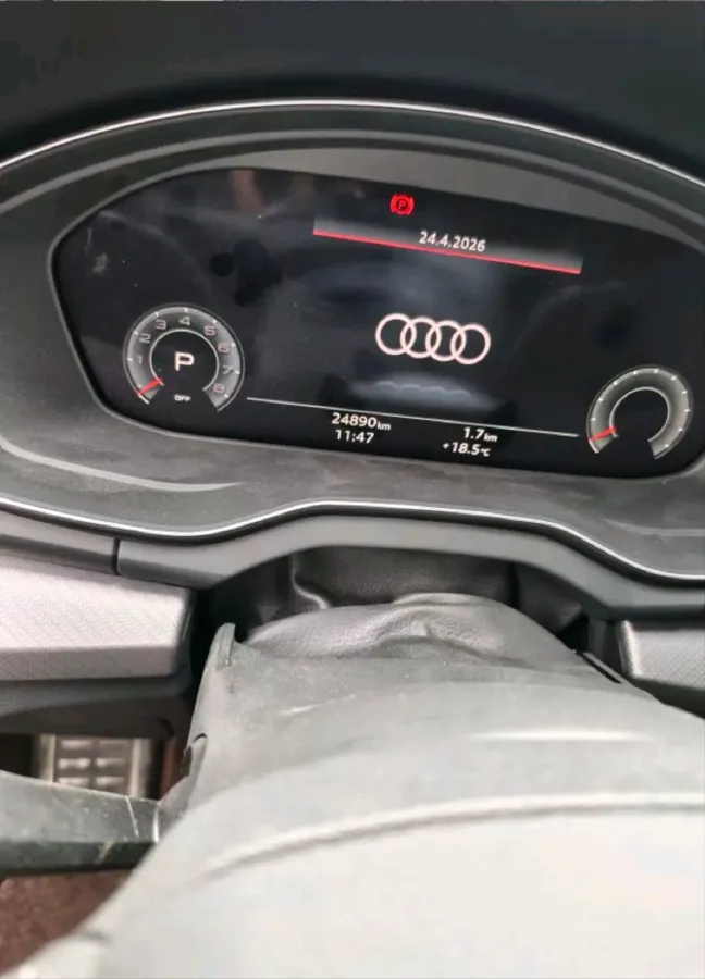 2024 Audi Q5L Sportback 2.0T 190HP L4 7DCT,autocango,china used car exporter,china ev exporter,chinese used car exporter,chinese used ev exporter