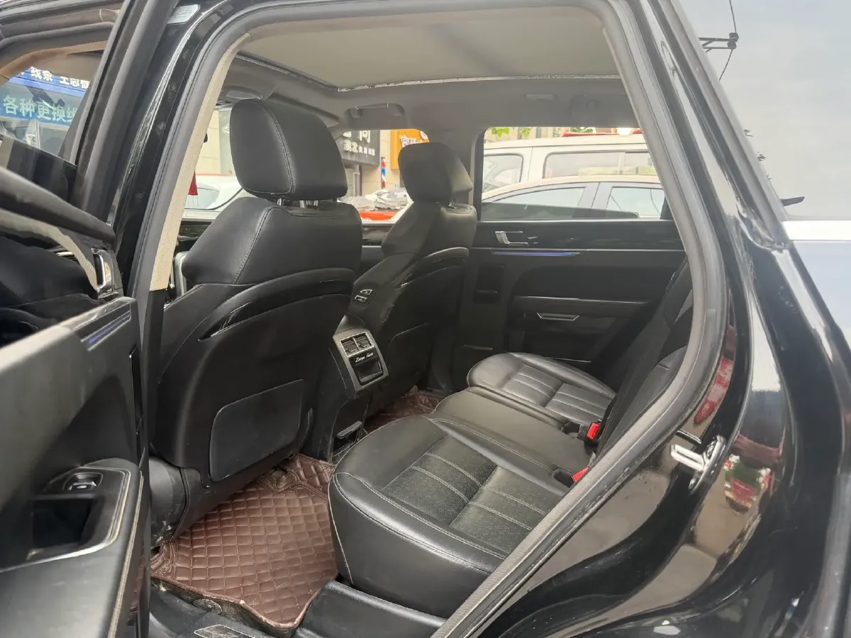 2018 Zotye T700 1.8T 177HP L4 6DCT,autocango,china used car exporter,china ev exporter,chinese used car exporter,chinese used ev exporter