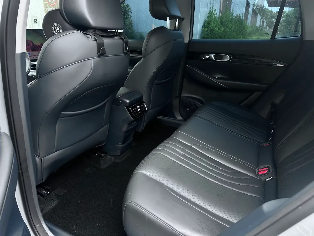 2024 YuanChen Super Van BEV 51KWH,autocango,china used car exporter,china ev exporter,chinese used car exporter,chinese used ev exporter