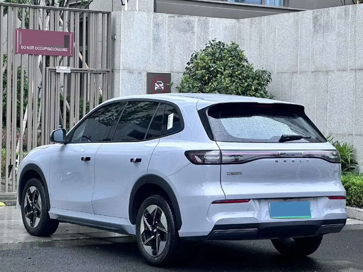 2024 YuanChen Super Van BEV 51KWH,autocango,china used car exporter,china ev exporter,chinese used car exporter,chinese used ev exporter