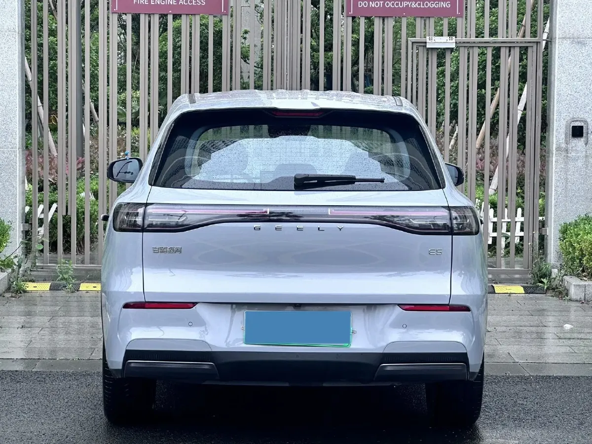 2024 YuanChen Super Van BEV 51KWH,autocango,china used car exporter,china ev exporter,chinese used car exporter,chinese used ev exporter
