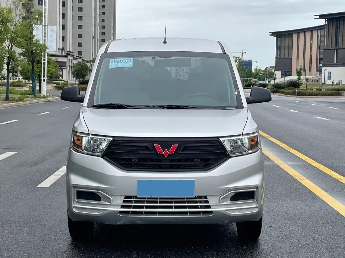 2022 JinBei Little Sea Lion X30 1.5L 102HP L4 5MT,autocango,china used car exporter,china ev exporter,chinese used car exporter,chinese used ev exporter