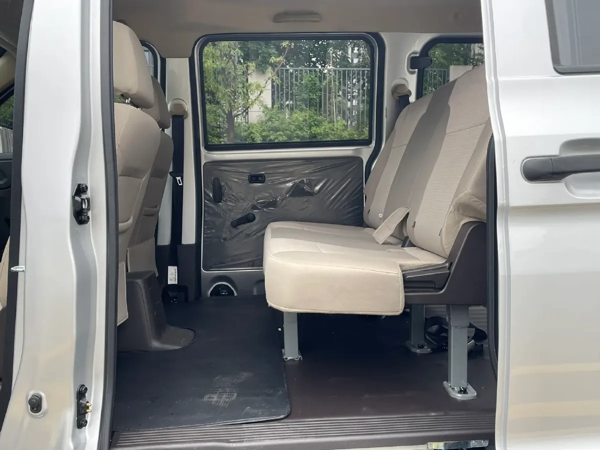 2022 JinBei Little Sea Lion X30 1.5L 102HP L4 5MT,autocango,china used car exporter,china ev exporter,chinese used car exporter,chinese used ev exporter