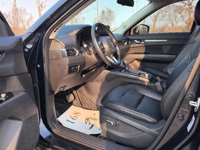 2022 MAXUS XinTu V90 2.0T 150HP L4 6AT,autocango,china used car exporter,china ev exporter,chinese used car exporter,chinese used ev exporter