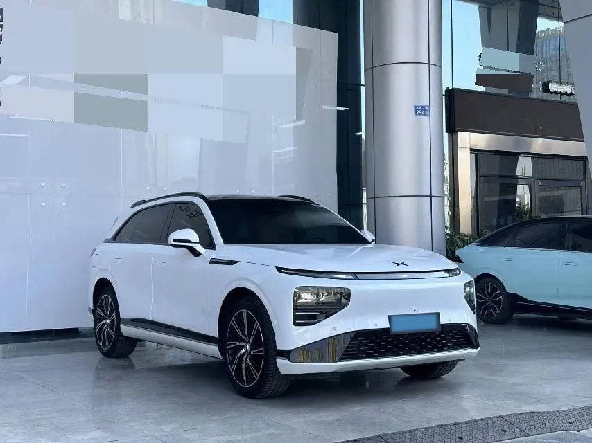 2022 Jeep Gladiator 3.6L 284HP V6 8AT,autocango,china used car exporter,china ev exporter,chinese used car exporter,chinese used ev exporter
