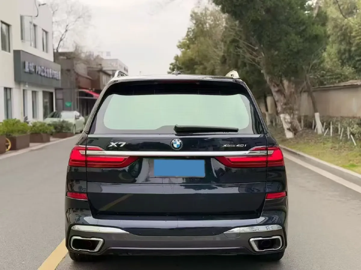 2021 BMW X7 3.0T 340HP L6 8AT,autocango,china used car exporter,china ev exporter,chinese used car exporter,chinese used ev exporter