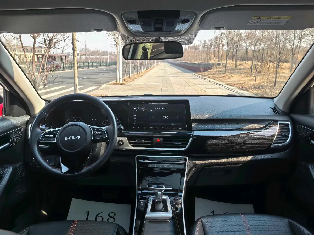 2021 Kia KX3 1.5L 115HP L4 CVT,autocango,china used car exporter,china ev exporter,chinese used car exporter,chinese used ev exporter