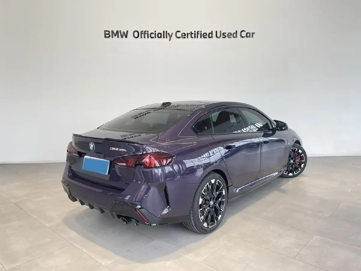 2025 BMW 2.0T 300HP L4 7DCT,autocango,china used car exporter,china ev exporter,chinese used car exporter,chinese used ev exporter