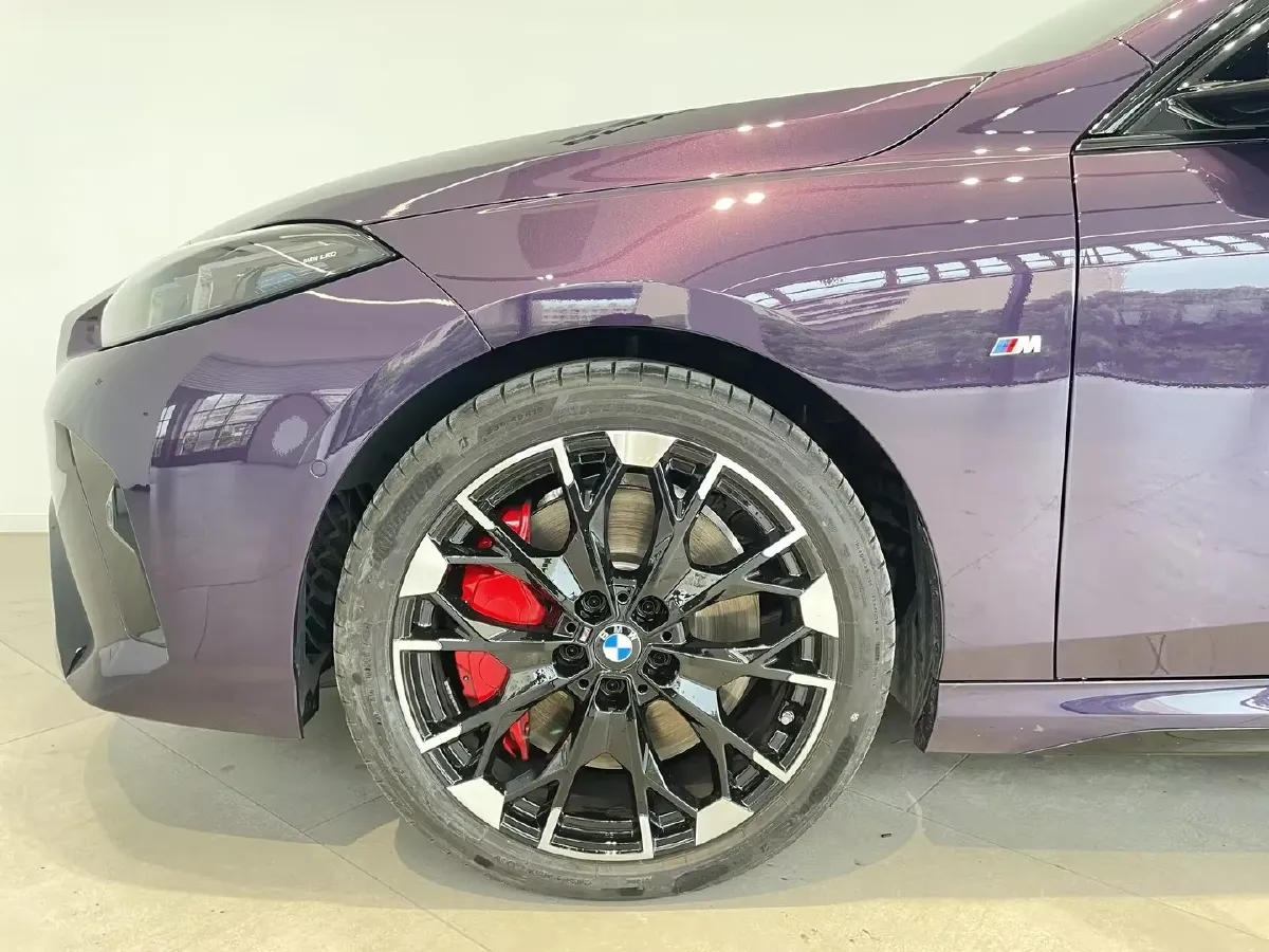 2025 BMW 2.0T 300HP L4 7DCT,autocango,china used car exporter,china ev exporter,chinese used car exporter,chinese used ev exporter