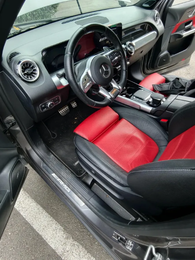 2023 Mercedes-Benz GLB AMG 2.0T 306HP L4 8DCT,autocango,china used car exporter,china ev exporter,chinese used car exporter,chinese used ev exporter
