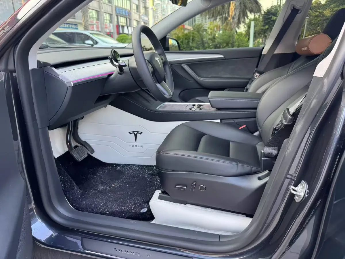 2024 Iveco OuSheng BEV 77.28KWH,autocango,china used car exporter,china ev exporter,chinese used car exporter,chinese used ev exporter