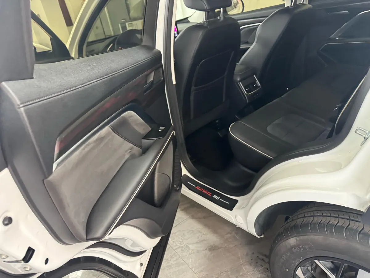 2023 Haval H6 1.5T 150HP L4 7DCT,autocango,china used car exporter,china ev exporter,chinese used car exporter,chinese used ev exporter