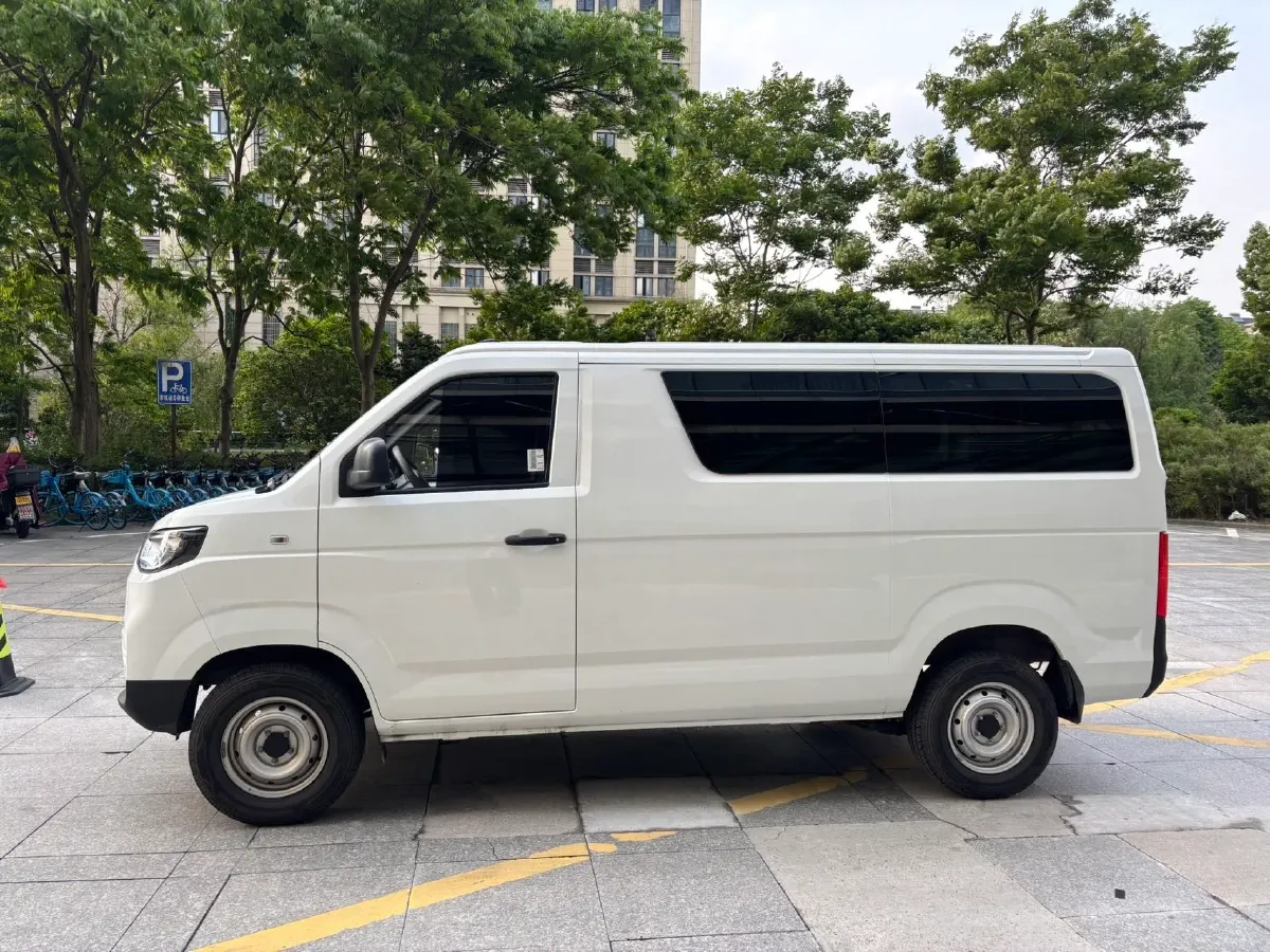 2025 KaiYi Jiangtun E5 BEV,autocango,china used car exporter,china ev exporter,chinese used car exporter,chinese used ev exporter