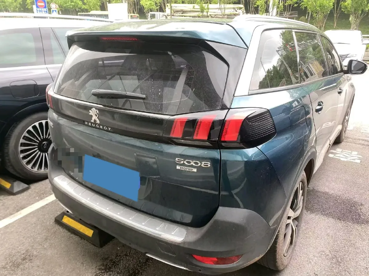2017 Peugeot 5008 1.8T 204HP L4 6AT,autocango,china used car exporter,china ev exporter,chinese used car exporter,chinese used ev exporter