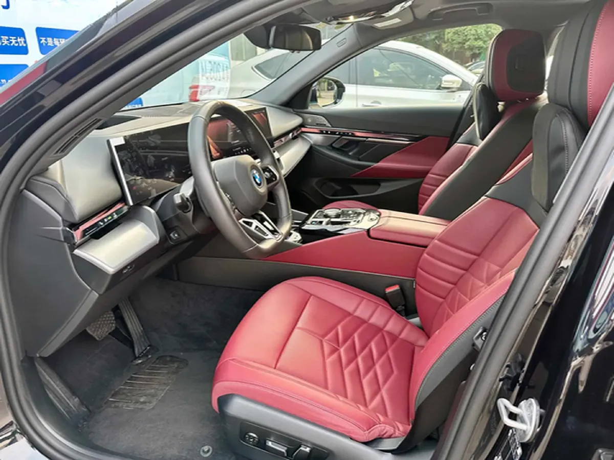 2025 BMW i5 BEV 96.96KWH,autocango,china used car exporter,china ev exporter,chinese used car exporter,chinese used ev exporter
